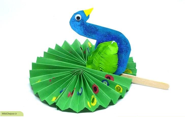 چگونه می توان یک طاووس کاغذی ساخت؟