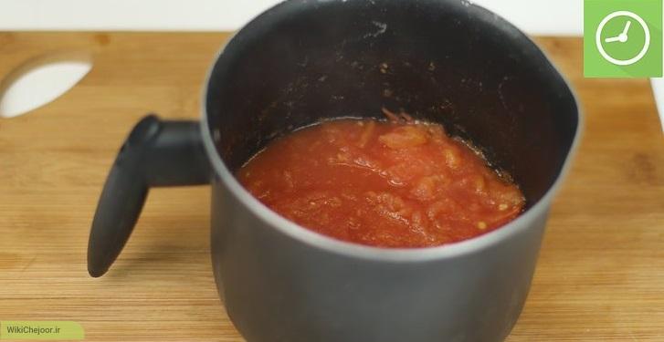 تهیه آب گوجه فرنگی با گوجه های تازه